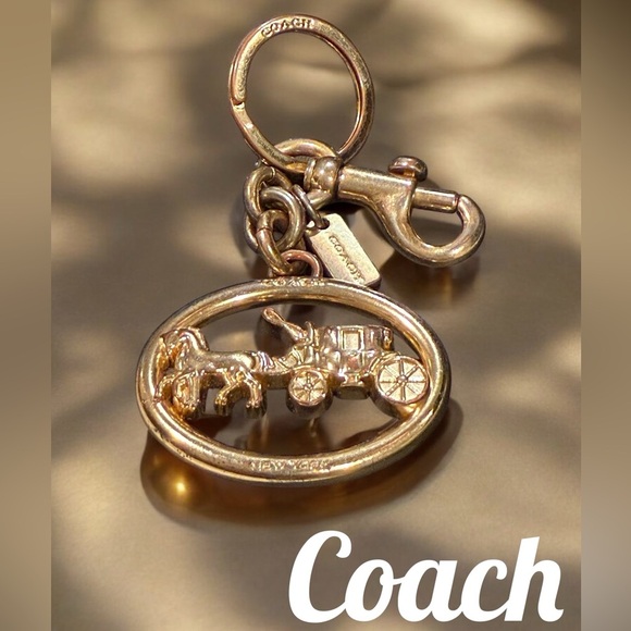 Coach Gold Tone Horse & Carriage Key Fob, Keychain Bag Charm! Fancy up your bag! - Picture 7 of 7